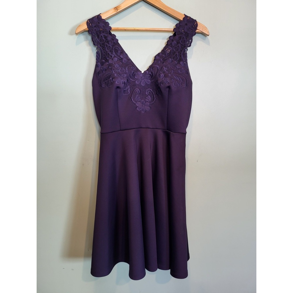 Ted Baker Taliia Floral Embroidered Skater Dress Navy Pockets Sz 3/8